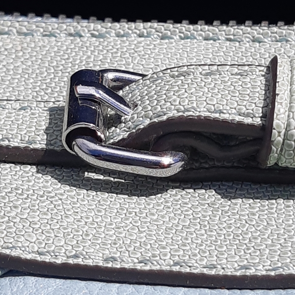 Vera Wang Wristlet Purse - Picture 9 of 9